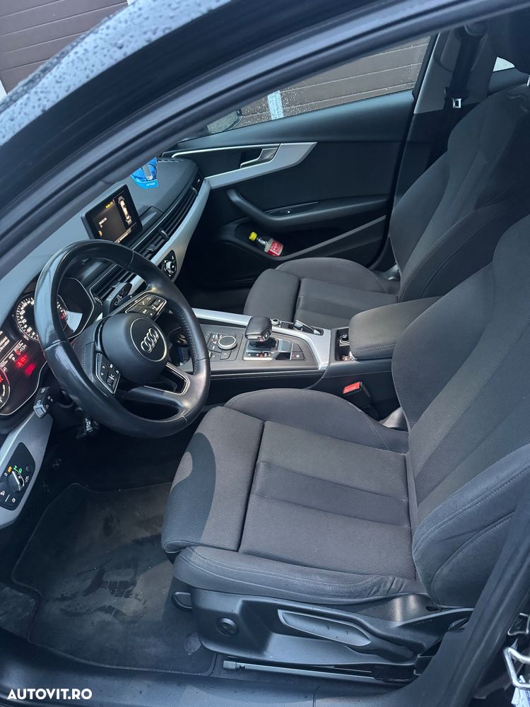 Audi A4 2.0 TDI ultra S tronic design - 13