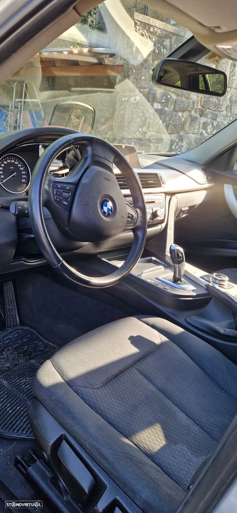 BMW 318 d Aut. Advantage - 20