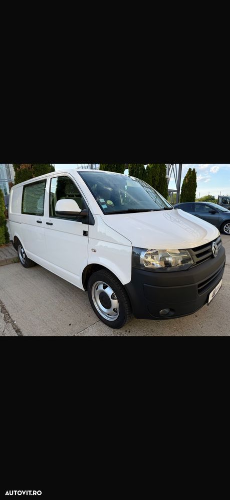 Volkswagen Transporter - 1