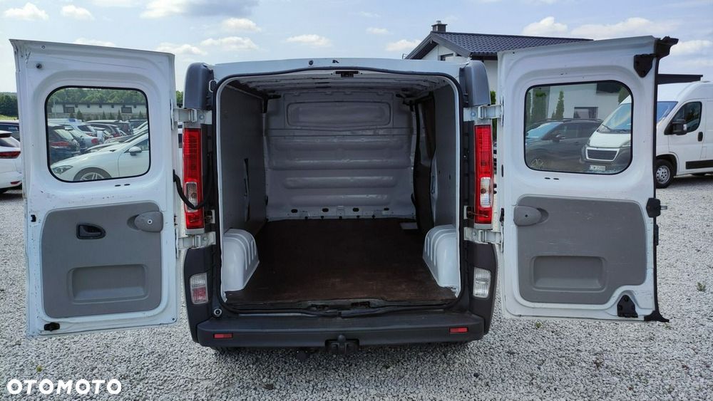 Renault Trafic - 8