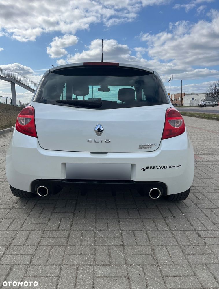 Renault Clio 2.0 16V 200 RS Cup - 13