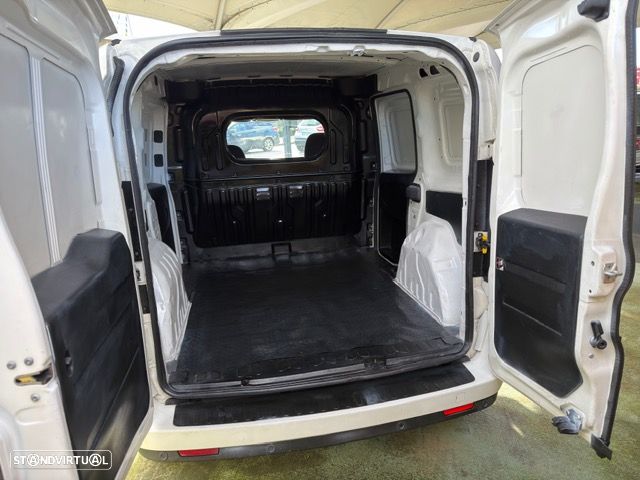 Fiat Doblo - 8