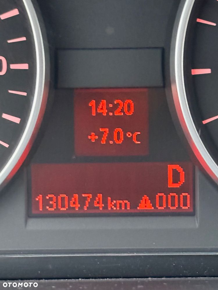 BMW Seria 3 318i - 12