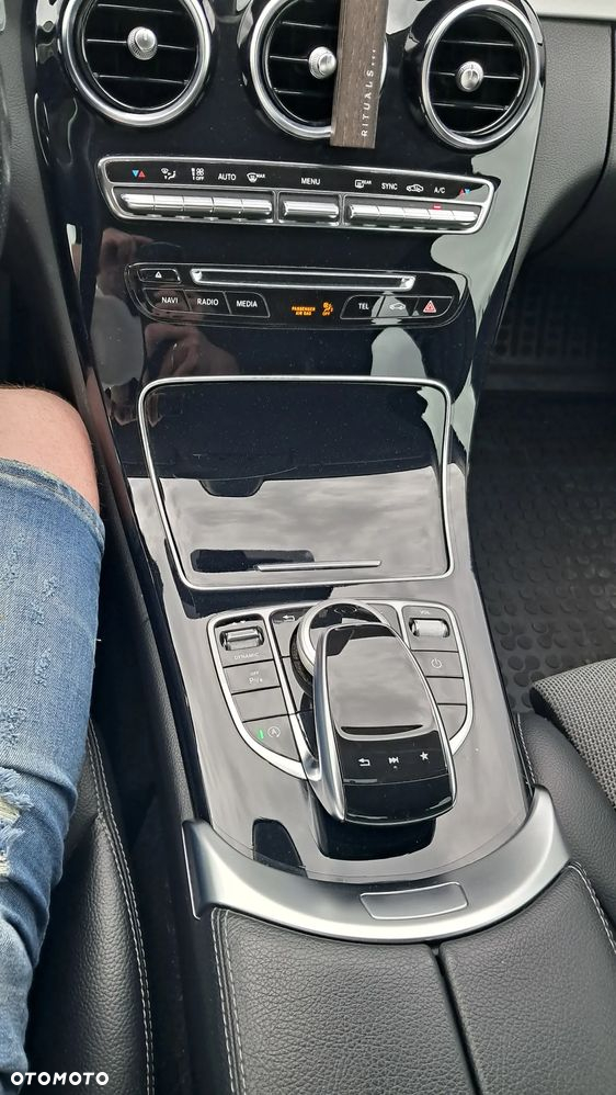 Mercedes-Benz Klasa C 180 (BlueTEC) d 7G-TRONIC - 9