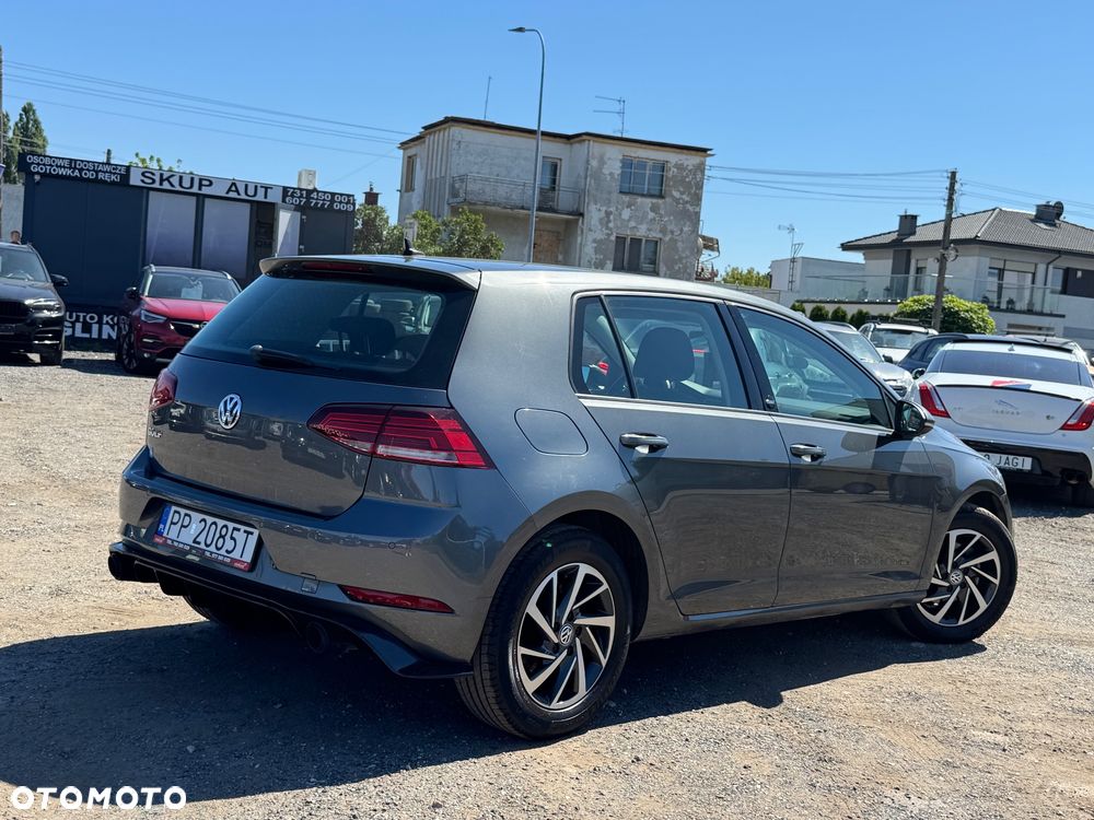 Volkswagen Golf 1.6 TDI BMT Highline - 10