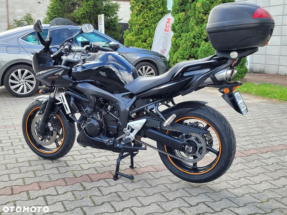 Yamaha FZ6 - 11