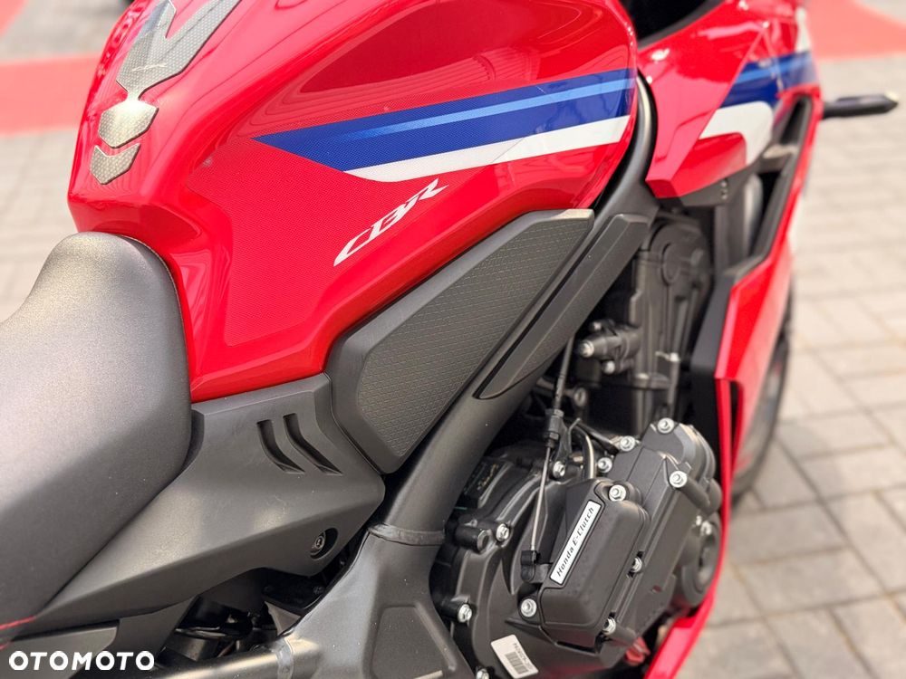 Honda CBR - 11