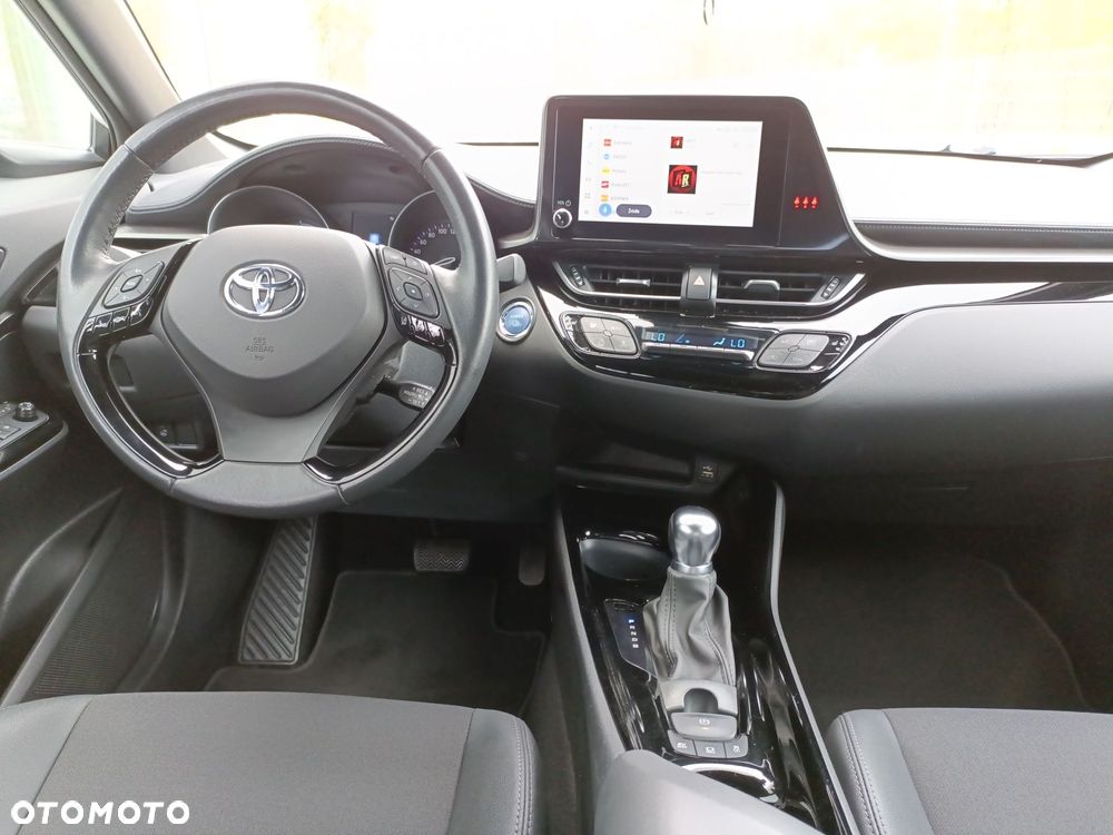 Toyota C-HR - 14