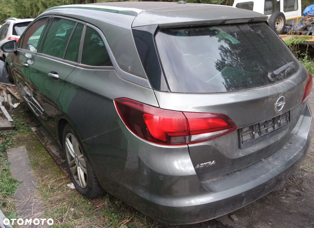 Opel Astra 2020 photo 4