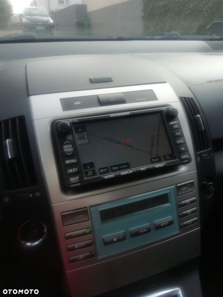 Toyota Corolla Verso - 7