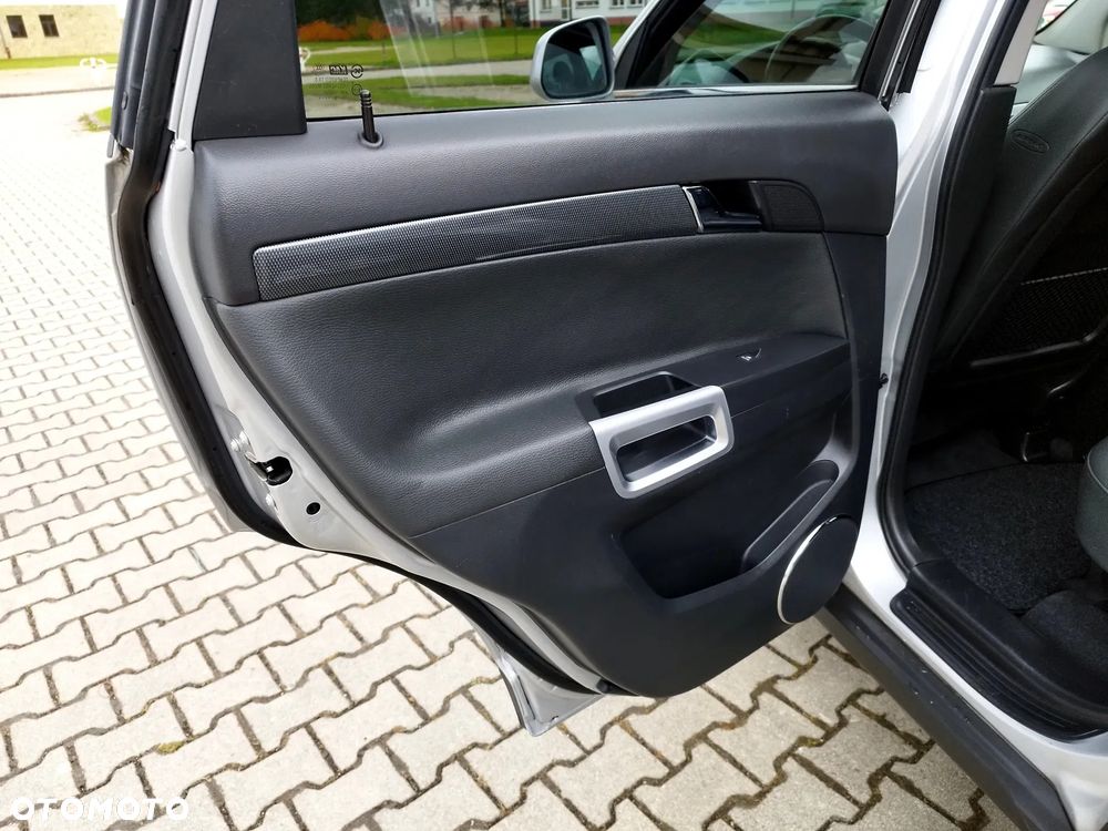 Opel Antara - 23