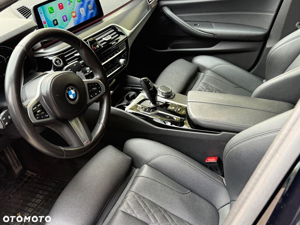 BMW Seria 5 520d MHEV M Sport sport - 40