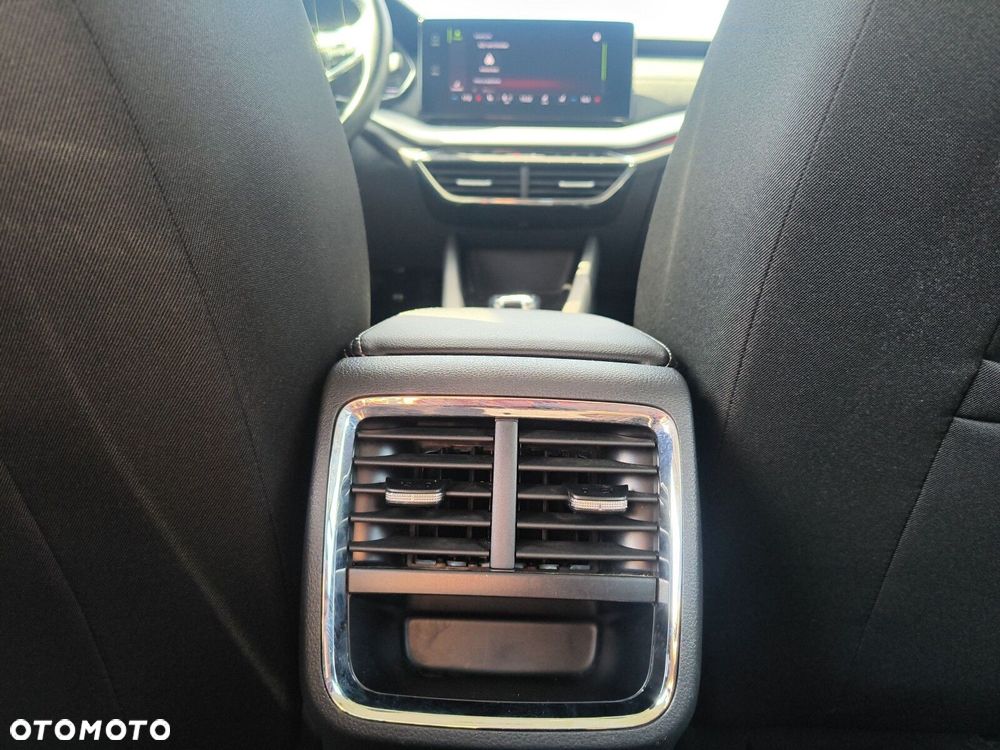 Skoda Octavia 2.0 TDI Style DSG - 22