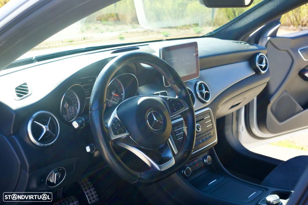 Mercedes-Benz CLA 200 d Shooting Brake AMG Line Aut. - 13