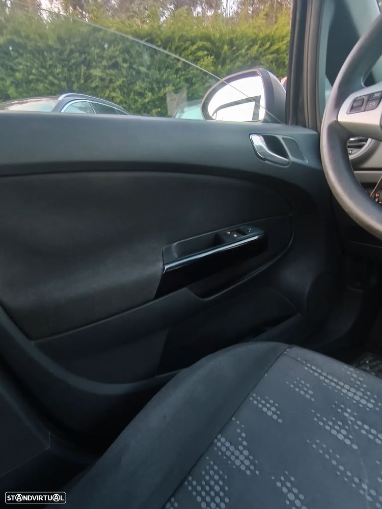 Opel Corsa - 9