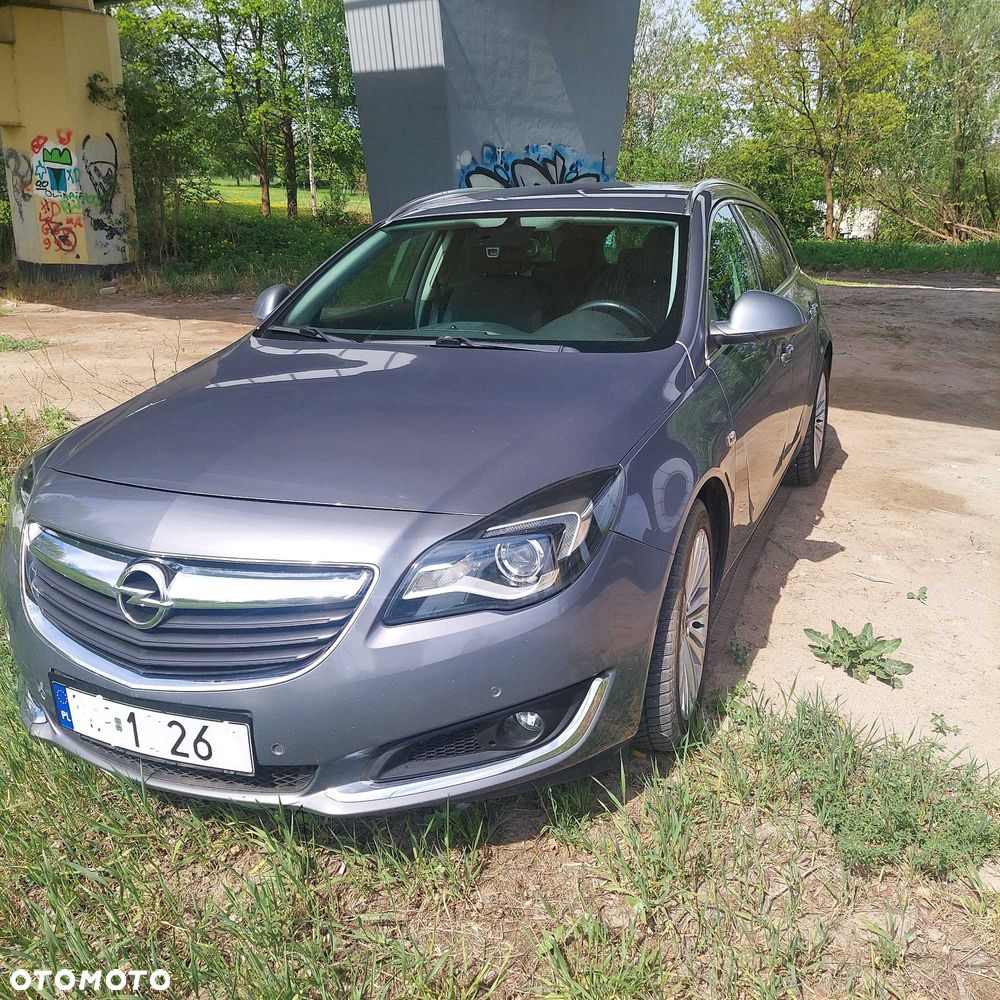 Opel Insignia - 1