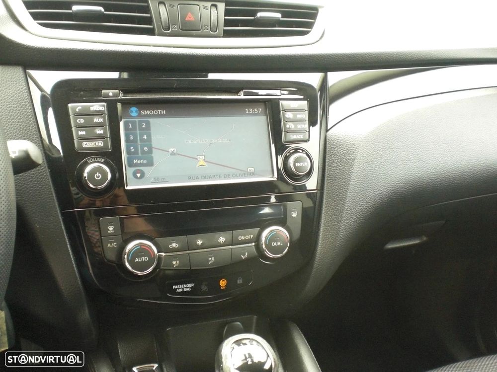 Nissan Qashqai 1.5 dCi Tekna Premium 17 129g - 19