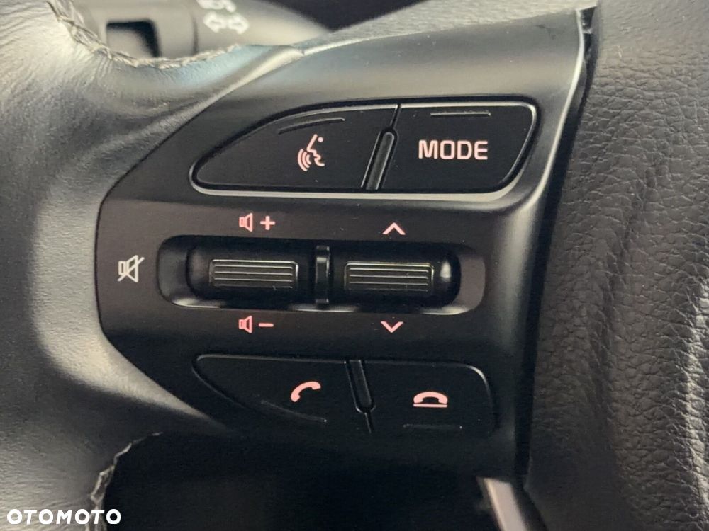 Kia Stonic - 22