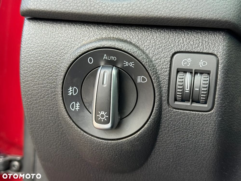 Volkswagen Tiguan - 27