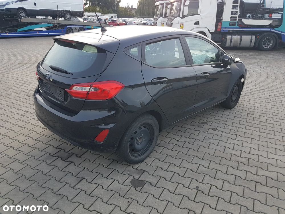 Ford Fiesta 1.1 COOL&CONNECT - 10
