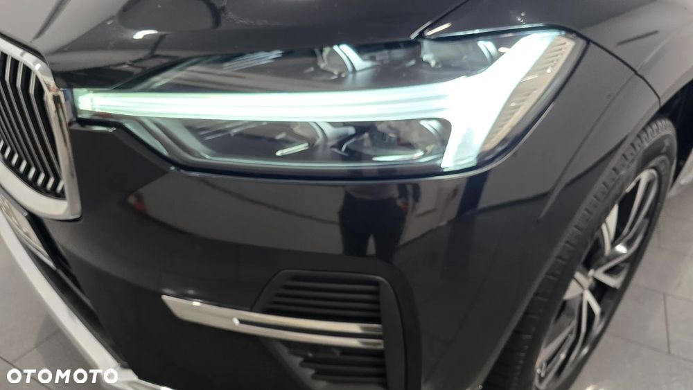 Volvo XC 60 B4 D AWD Inscription - 13