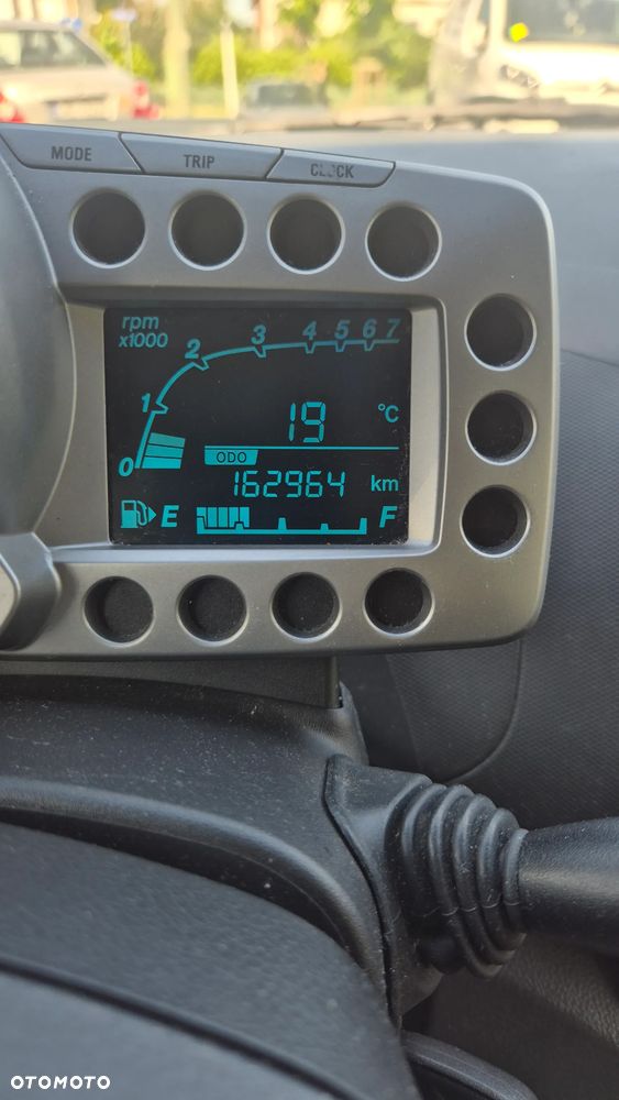 Chevrolet Spark 1.0 Base - 8