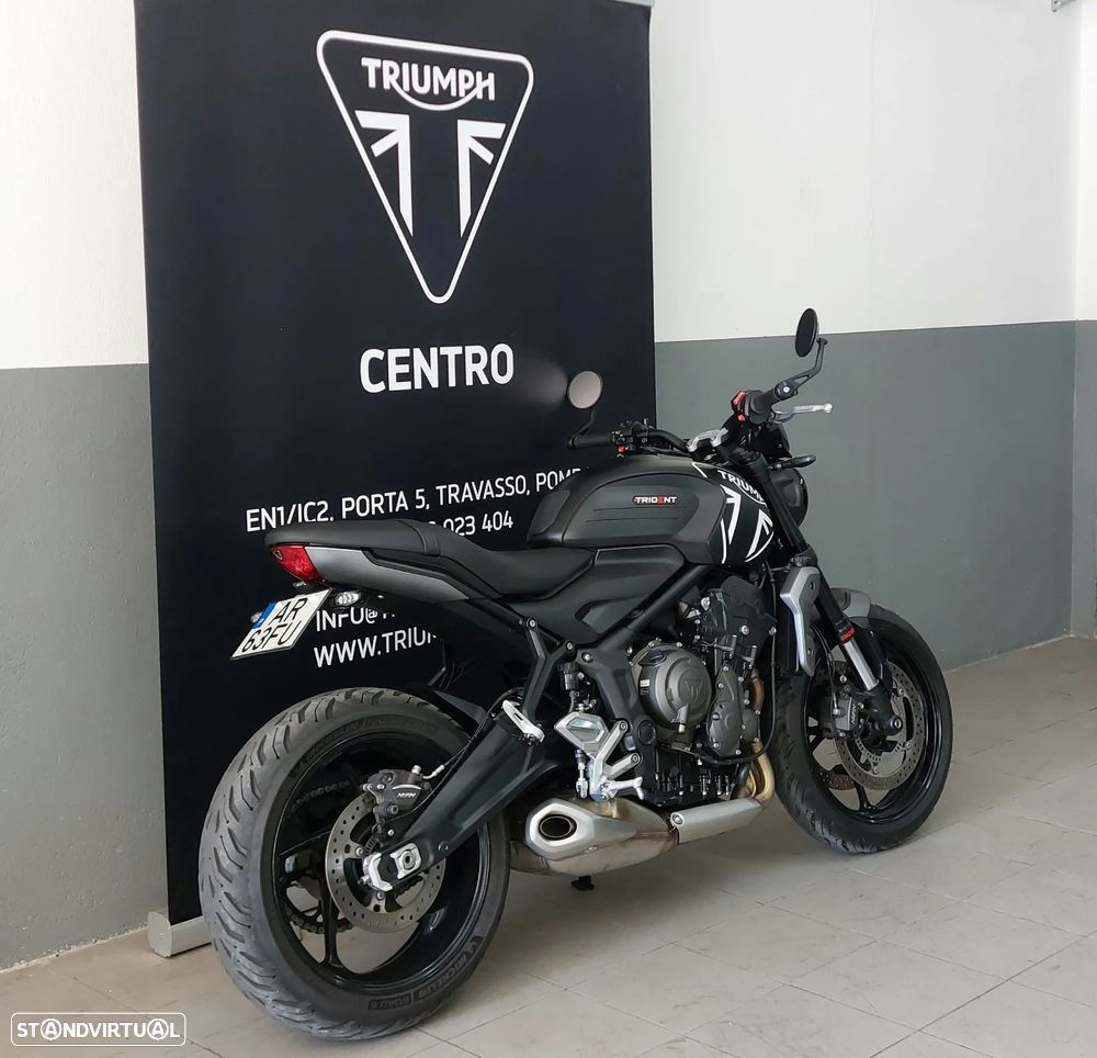 Triumph Trident 660 - 2