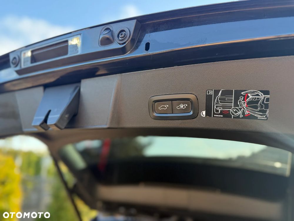 Volvo XC 40 B4 B R-Design - 20