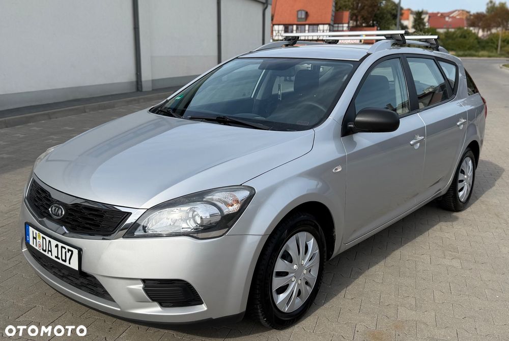 Kia Ceed - 3