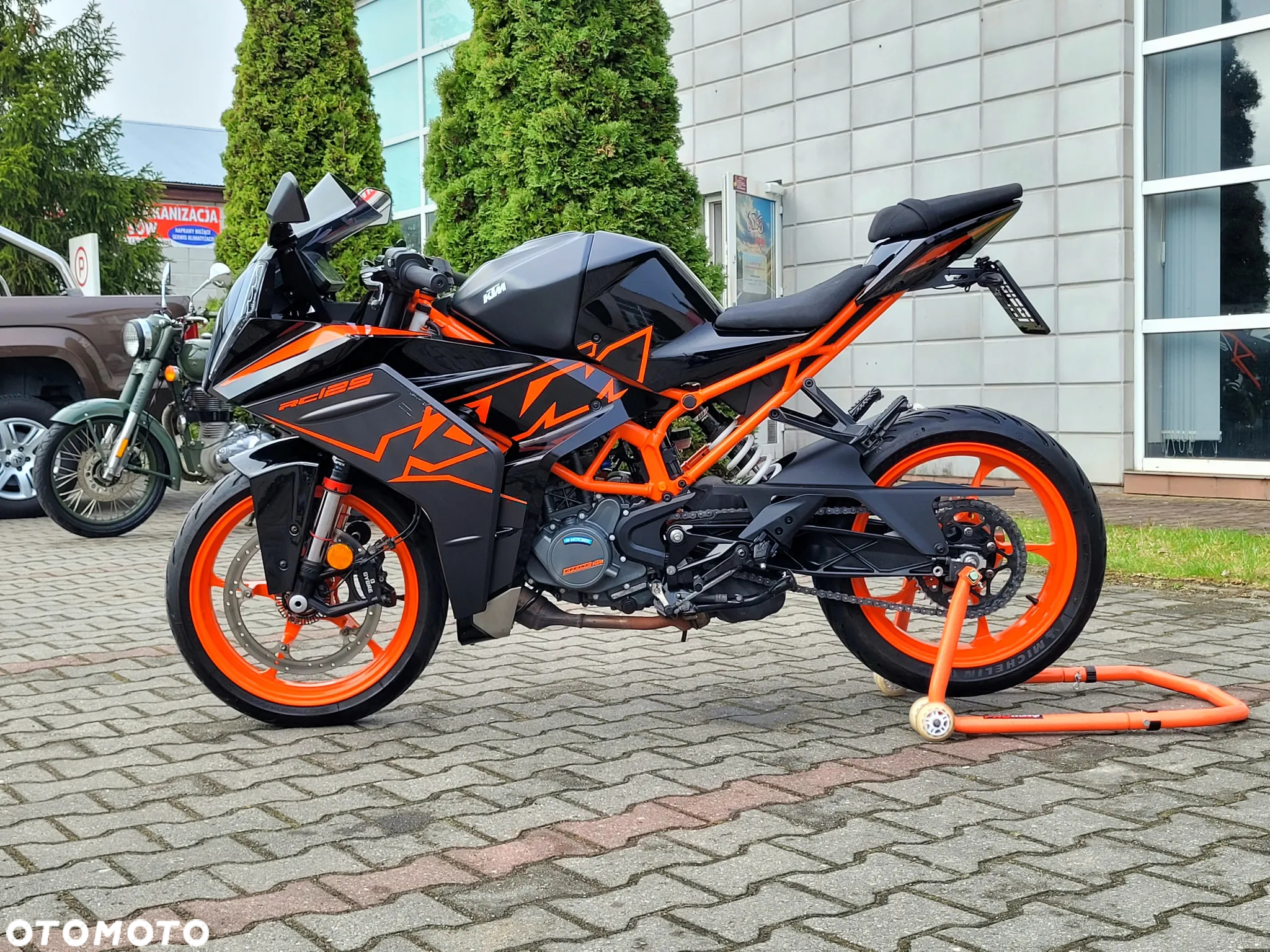 KTM RC 125 - 9