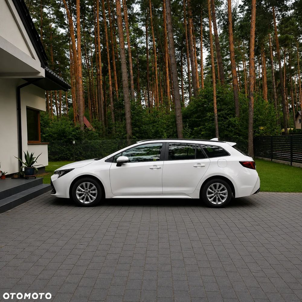 Toyota Corolla 1.8 Hybrid Comfort - 2