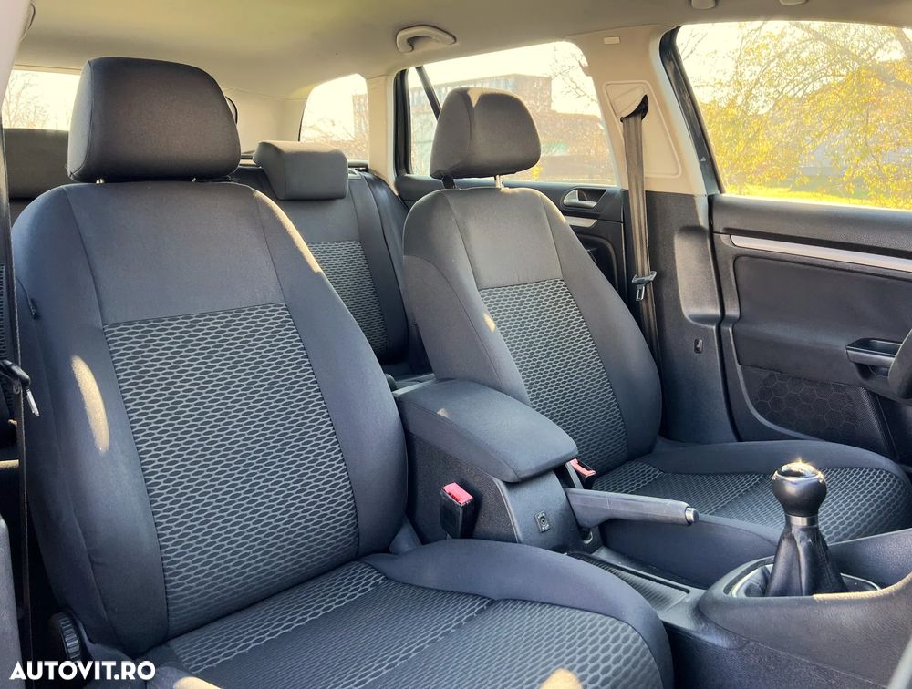 Volkswagen Golf 1.6 TDI BlueMotion Technology DPF Comfortline - 8