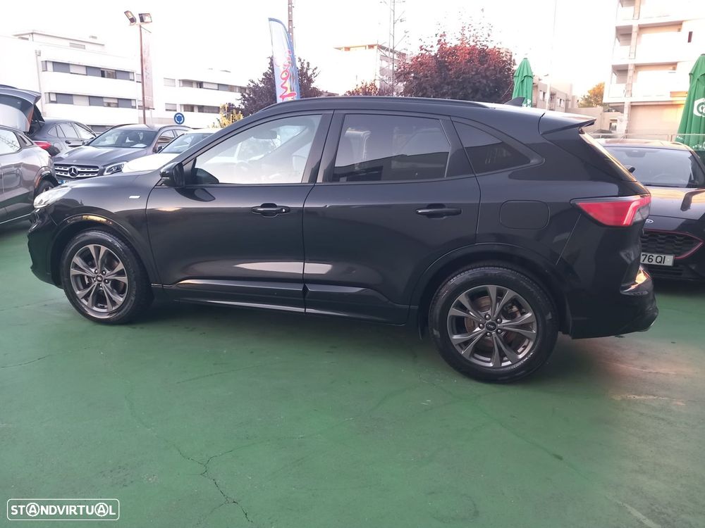 Ford Kuga 2022 photo 4