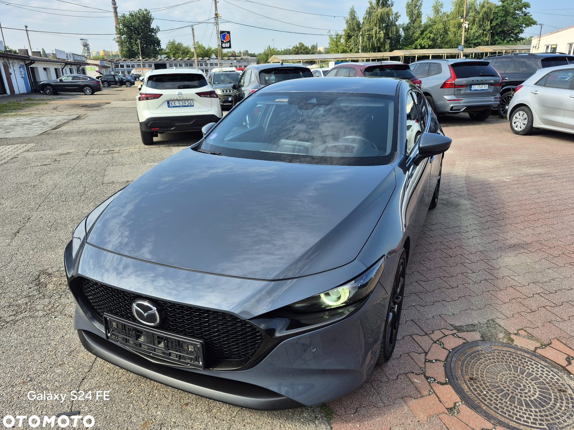 Mazda 3 - 10