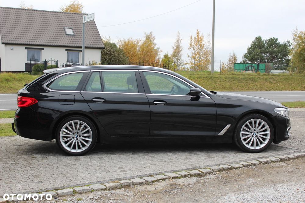BMW Seria 5 520d Luxury Line - 4