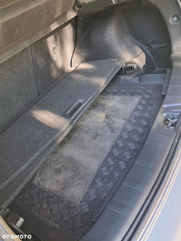 Nissan Qashqai 1.5 dCi N-Connecta - 13