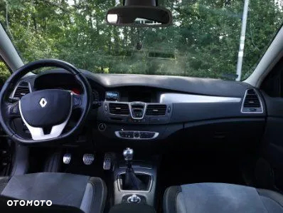 Renault Laguna 2.0 dCi Initiale - 6