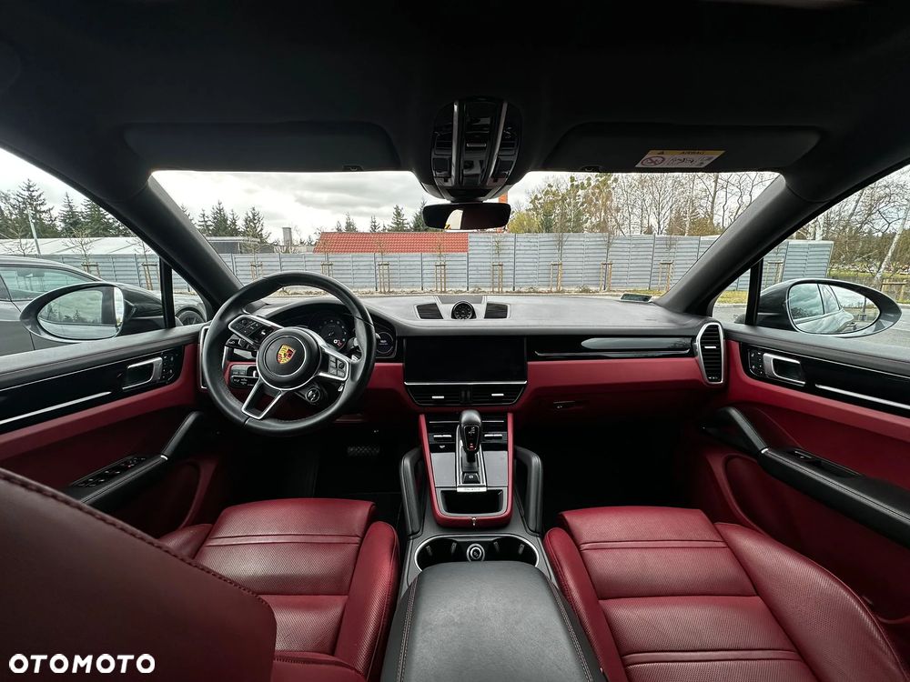 Porsche Cayenne Platinum Edition - 10