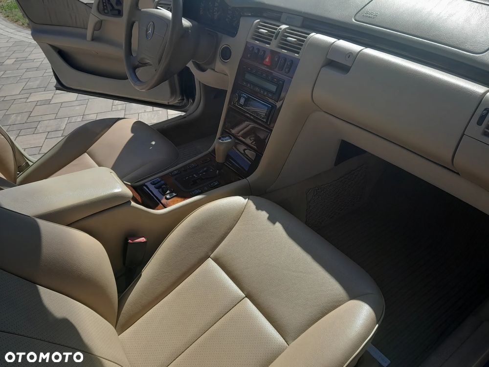 Mercedes-Benz Klasa E 430 Elegance - 13