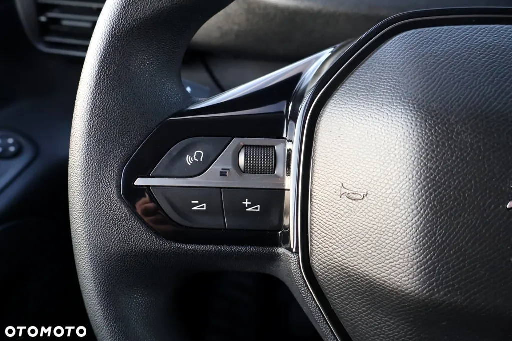 Peugeot Partner LONG KLIMA KAMERA NAVI WEBASTO TEMPOMAT FV23% - 37