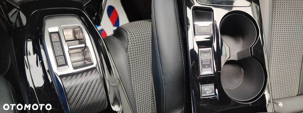 Peugeot 2008 1.5 BlueHDi GT Line S&S EAT8 - 22