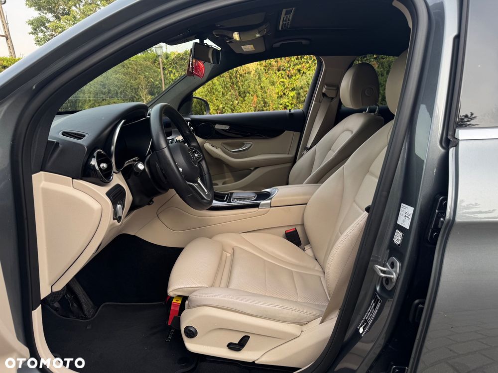 Mercedes-Benz GLC 200 d Business Edition - 20