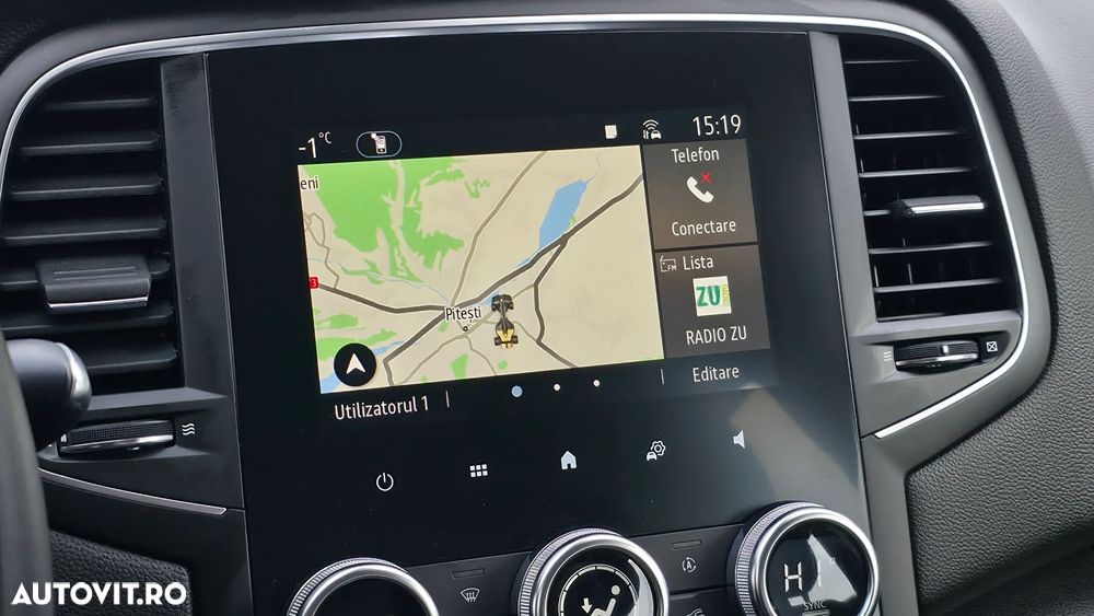 Renault Megane BLUE dCi 115 INTENS - 25