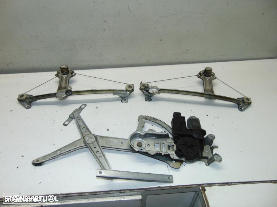 Opel Corsa C vidro - 1