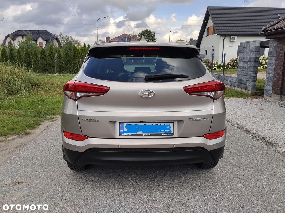 Hyundai Tucson - 8
