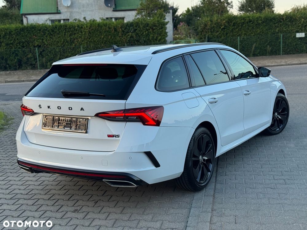 Skoda Octavia 2.0 TDI DSG RS - 19