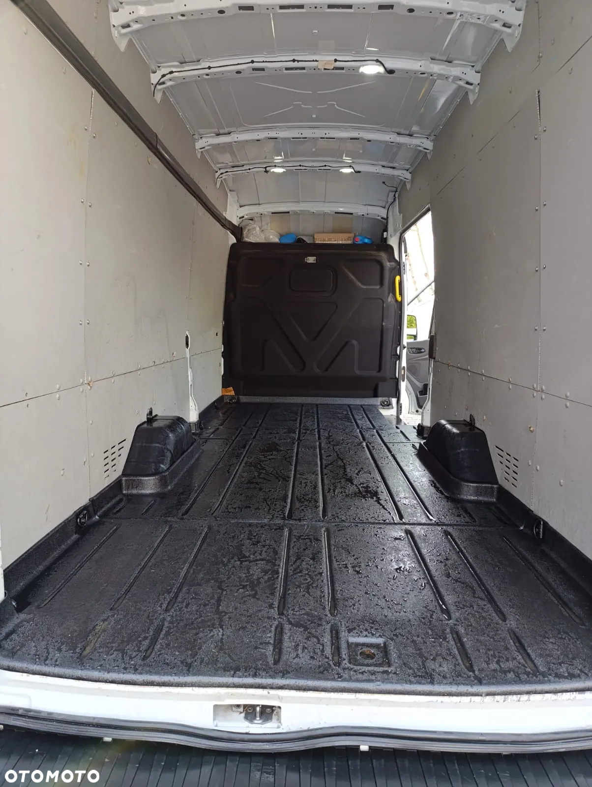 Ford Transit L4H3 - 9