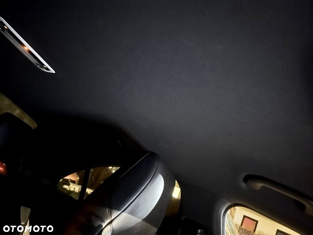 Mercedes-Benz CLA 220 CDI 7G-DCT AMG Line - 16