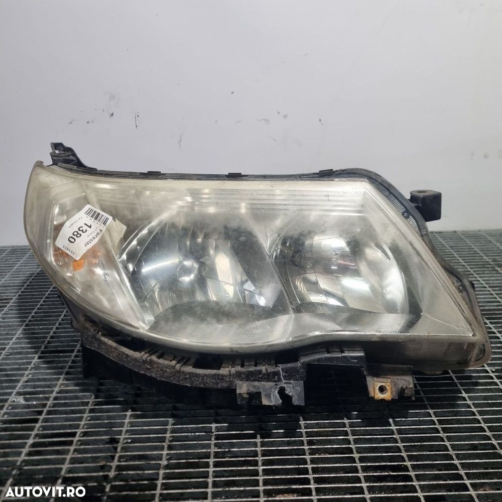 Far Dreapta Subaru Forester 2007 - 2011 SUV 4 Usi (1380) Fara xenon - 1