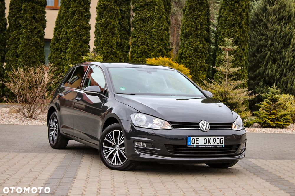 Volkswagen Golf 2.0 TDI BlueMotion Technology Allstar - 11